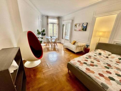 Luxurious 2 bedrooms on Promenades des Anglais, Nice (fotografie 9)