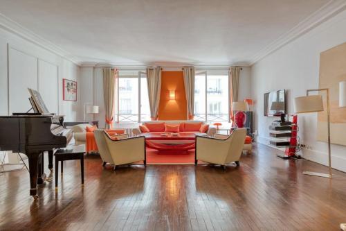 Paris proche champs Elysée, superbe appartement. - Location saisonnière - Paris