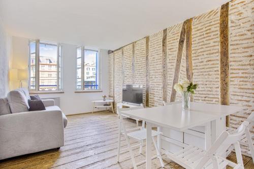 Flat with typical charm and terrace - Bayonne - Welkeys - Location saisonnière - Bayonne