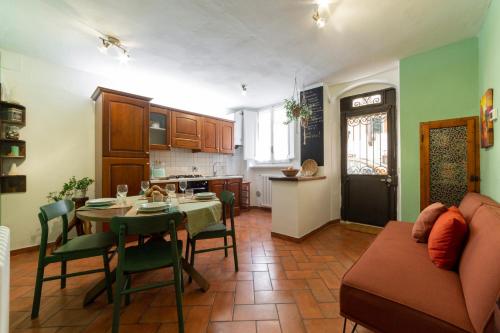 Magnoli cozy flat two steps from Ponte Vecchio, Florencja