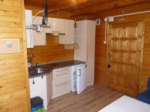 One-Bedroom Chalet image 4