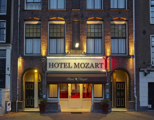 Mozart Hotel - image 2
