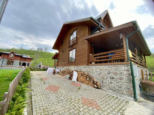 Ozgur Villa Home
