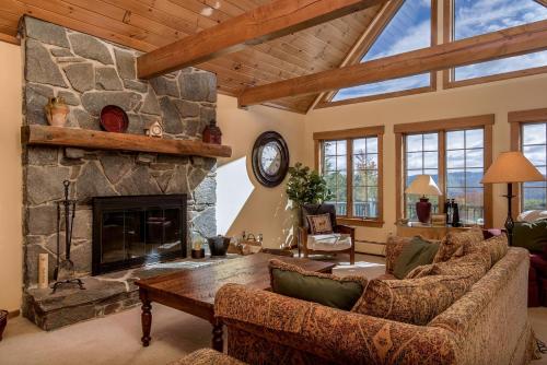 Four-Bedroom House in Ludlow, USA