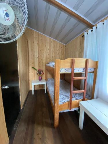 2 double beds, 2 twin beds