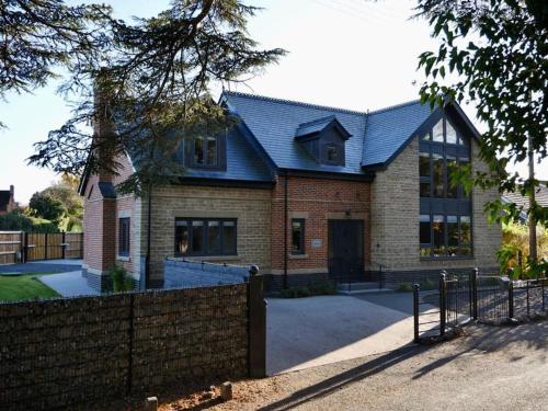 Luxury holiday home sleeps 8-12 W/Hot Tub gîte à louer Blackmore Park