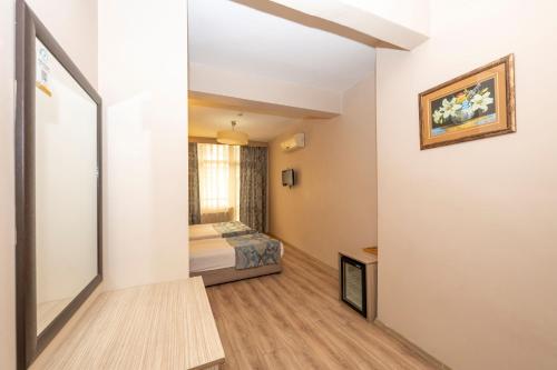 Tugra Hotel, Istanbul (fotografie 7)