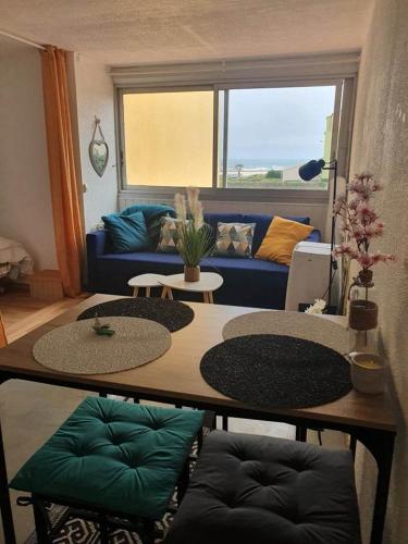 Appartement T2 27m² meublé, vue mer à 50m de la plage