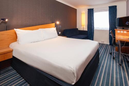 Holiday Inn Express Birmingham-Snow Hill