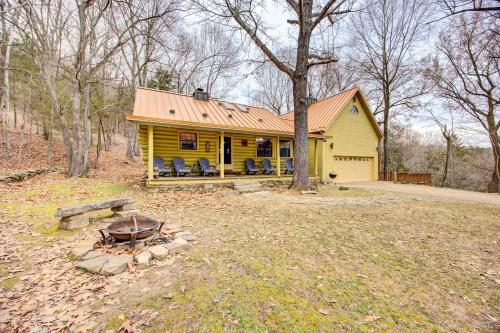 Secluded Beaver Lake Cabin with Private Dock!