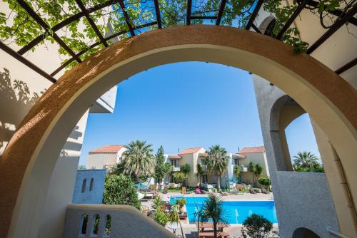 Facilities, Nireas Hotel in Nea Kidonia