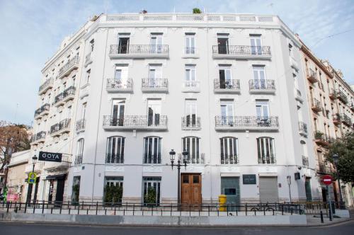Valencia Apartamentos Goya 4