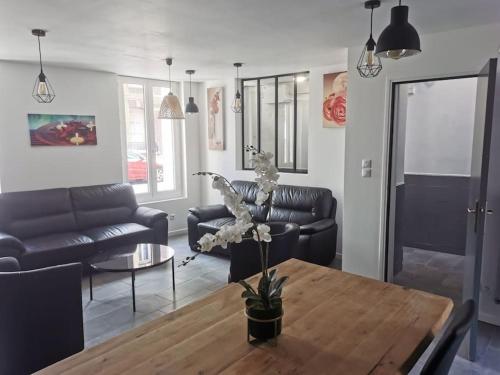 Agréable maison de ville gîte à louer Sanvic