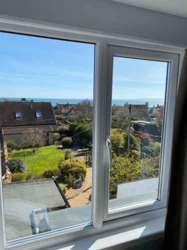 Honeypot Guest House in Crail