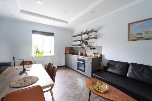 Piejūras māja skandināvu stilā! Seaside scandi house!