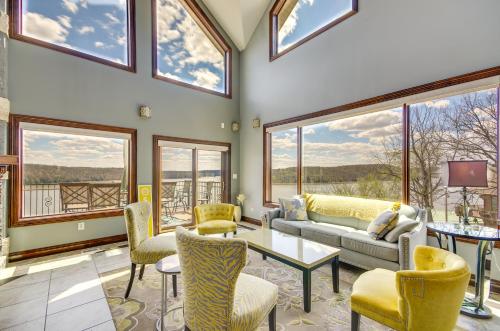 Luxe Group Home w/ Boat Dock in Lake of the Ozarks
