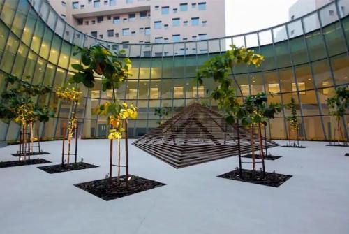 MBZ - Relax Room in Unique Flat in Mohammed Bin Zayed Város