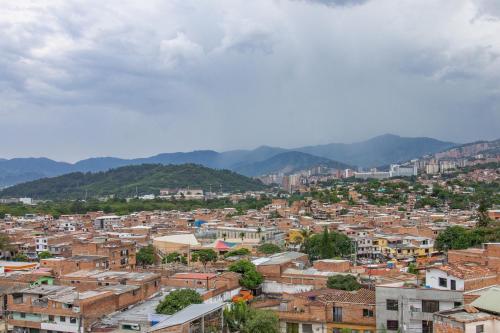 Excelente apartamento cerca a parques turísticos, Medellín (Foto 6)