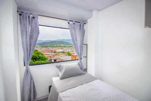 Excelente apartamento cerca a parques turísticos, Medellín (Foto 9)