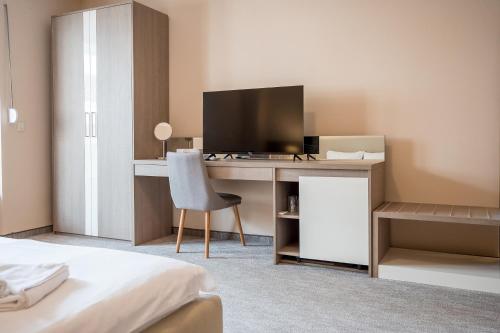 Garni Hotel MB - image 4