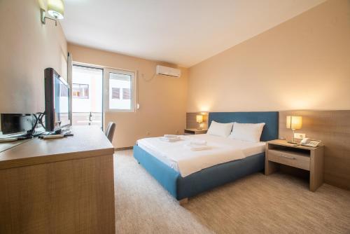Garni Hotel MB - image 5