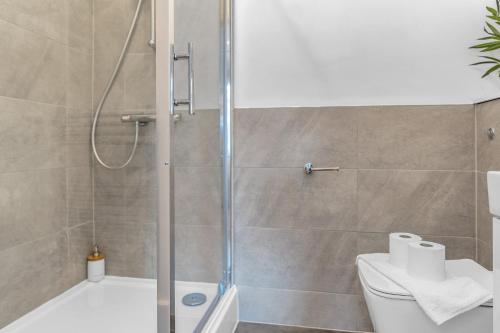 Jamson Pl Apartment - 3BR Sleeps 7, Edynburg (zdjęcie 9)