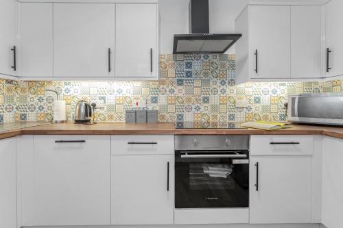 Jamson Pl Apartment - 3BR Sleeps 7 2