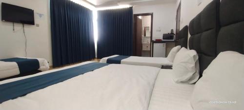Happy Beach For Studio Rooms Apartment Room Type - Quadruple Room with Sea View