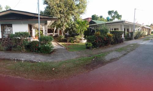 Cabinas Smith – Cahuita