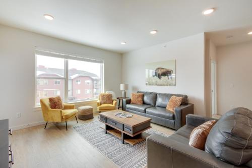 Livingston Condo with Balcony - 2 Mi to Downtown! in Livingston, USA
