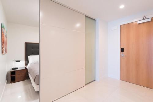 Junior Two Bedroom Suite image 3