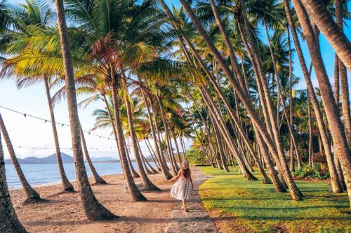 Belle Escapes Villa Latania Palm Cove