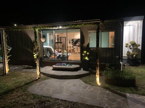 The Container House in Lyonville