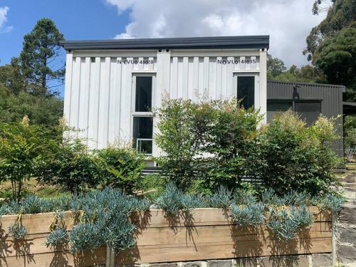 The Container House in Lyonville