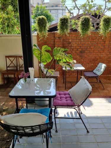UDEE Cozy Hotel