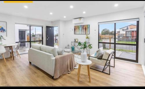 Private double bedroom with attached bathroom near 12 min to Auckland Airport, Auckland (fotografie 4)