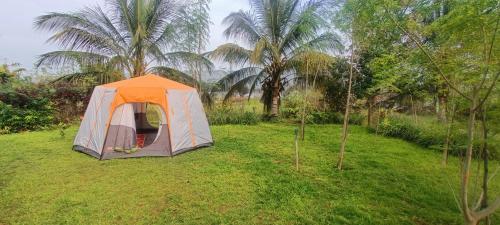 Campout makali