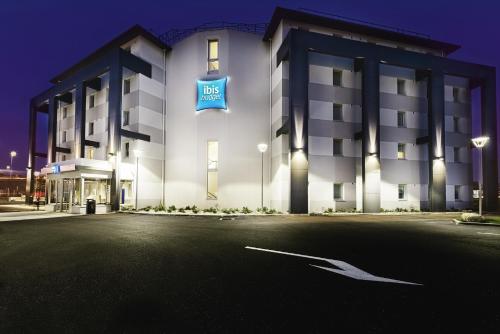 Ibis Budget Valence Sud - image 7