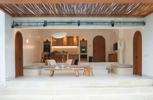 Villa Soll B - Calmingly Wabi-sabi By Thevillas100 - Cisarua