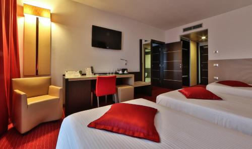 Best Western Plus Hotel Galileo Padova - image 3