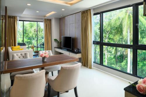 A szálláshely kívülről, Mida Grande Resort Phuket Official Account in Szurin