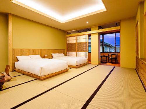 Japanese-Style Quadruple Room