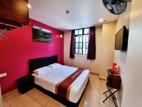 Hotel Sun Birds Room Type - Deluxe Double Room