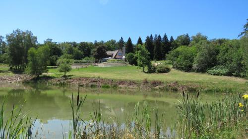 B&B La Geneytouse - les bois de saint Auvent - Bed and Breakfast La Geneytouse