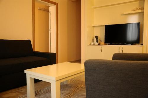 Lord Hotel - image 10