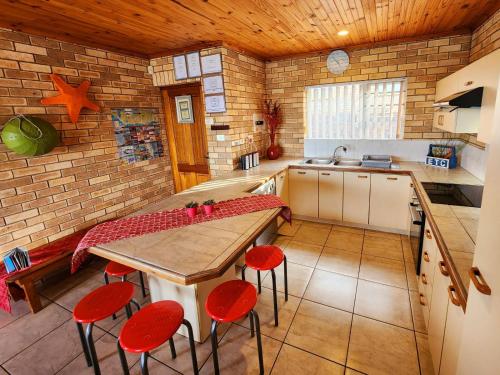 Surfpoint 9, Jeffreys Bay (photo 2)
