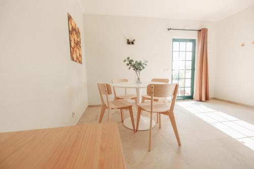Casa Velha Apartments - Adults friendly 5