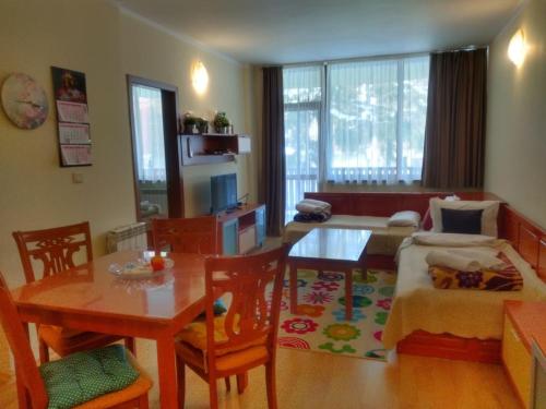 Kolimechkov Apartments Borovets