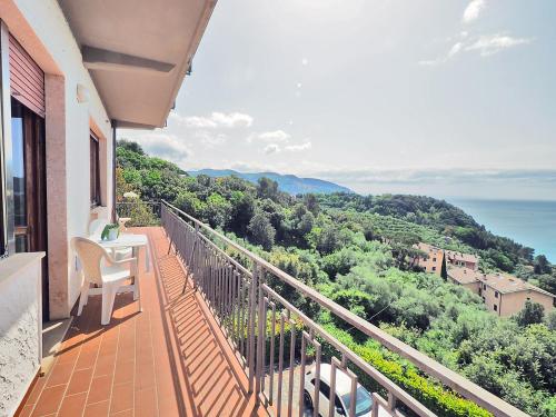  Sweet View Blue Of Patty in Lerici