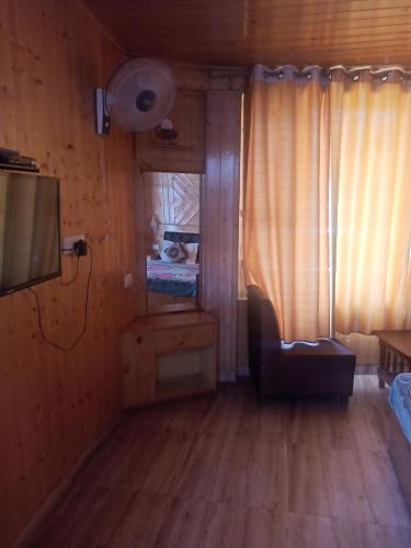 Mahadev Apartments Manali